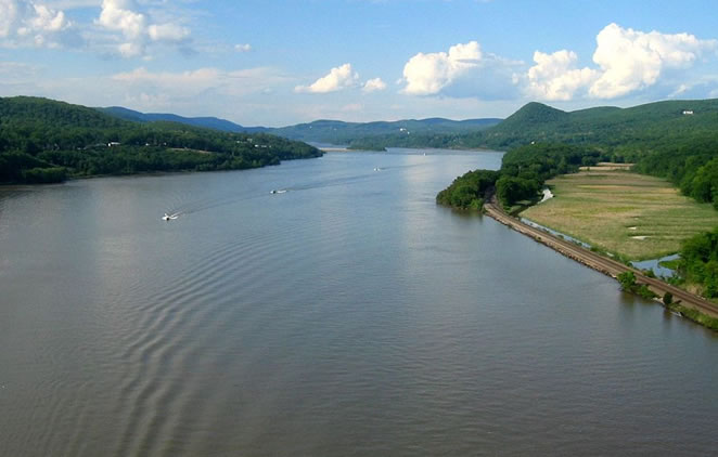 Poughkeepsie Residents Pleased With Hudson River Water Quality